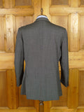 25/1079 superb 2002 dege & skinner savile row bespoke grey nailhead weave d/b worsted suit 45-46 regular