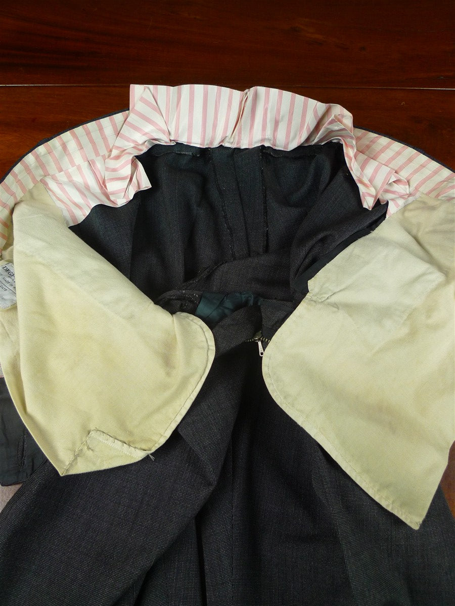 25/1079 superb 2002 dege & skinner savile row bespoke grey nailhead weave d/b worsted suit 45-46 regular