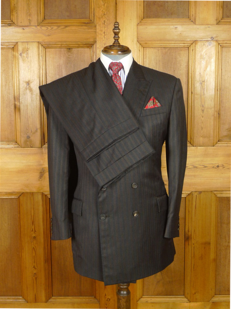 25/1077 near immaculate 2006 dege & skinner savile row bespoke heavyweight charcoial grey / brown stripe d/b worsted suit 44-45 regular w/ 2 pair trs