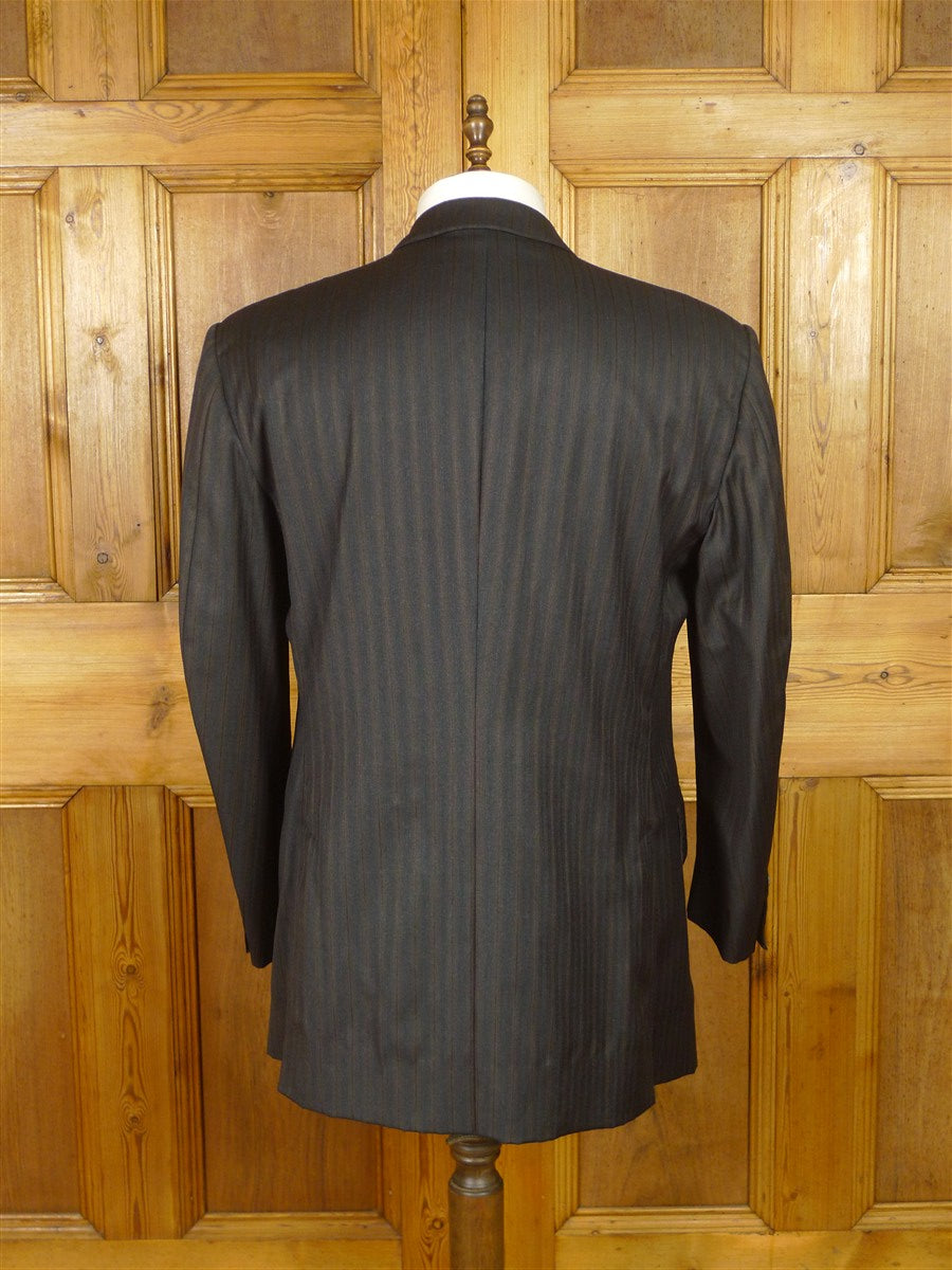 25/1077 near immaculate 2006 dege & skinner savile row bespoke heavyweight charcoial grey / brown stripe d/b worsted suit 44-45 regular w/ 2 pair trs