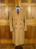 25/1086 exceptional vintage daks pure camelhair d/b polo coat overcoat w/ back strap 42