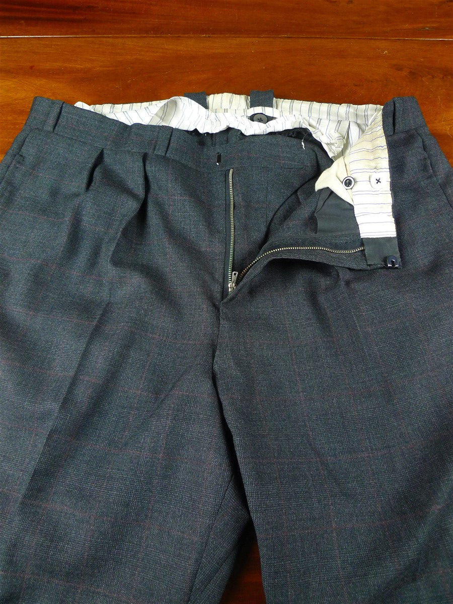 25/1101 dege & skinner 1999 savile row bespoke heavyweight grey red prince of wales check worsted d/b suit w/ 2 pair trs 45 regular to long