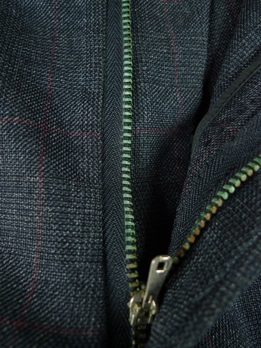 25/1101 dege & skinner 1999 savile row bespoke heavyweight grey red prince of wales check worsted d/b suit w/ 2 pair trs 45 regular to long