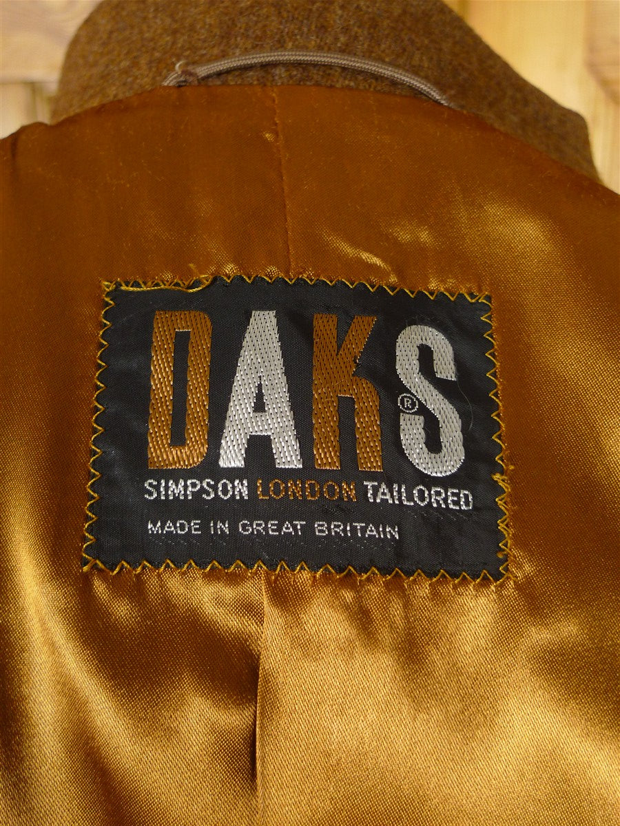 25/1114 beautiful immaculate daks russet brown brushed venetian wool covert coat overcoat 42-44 regular