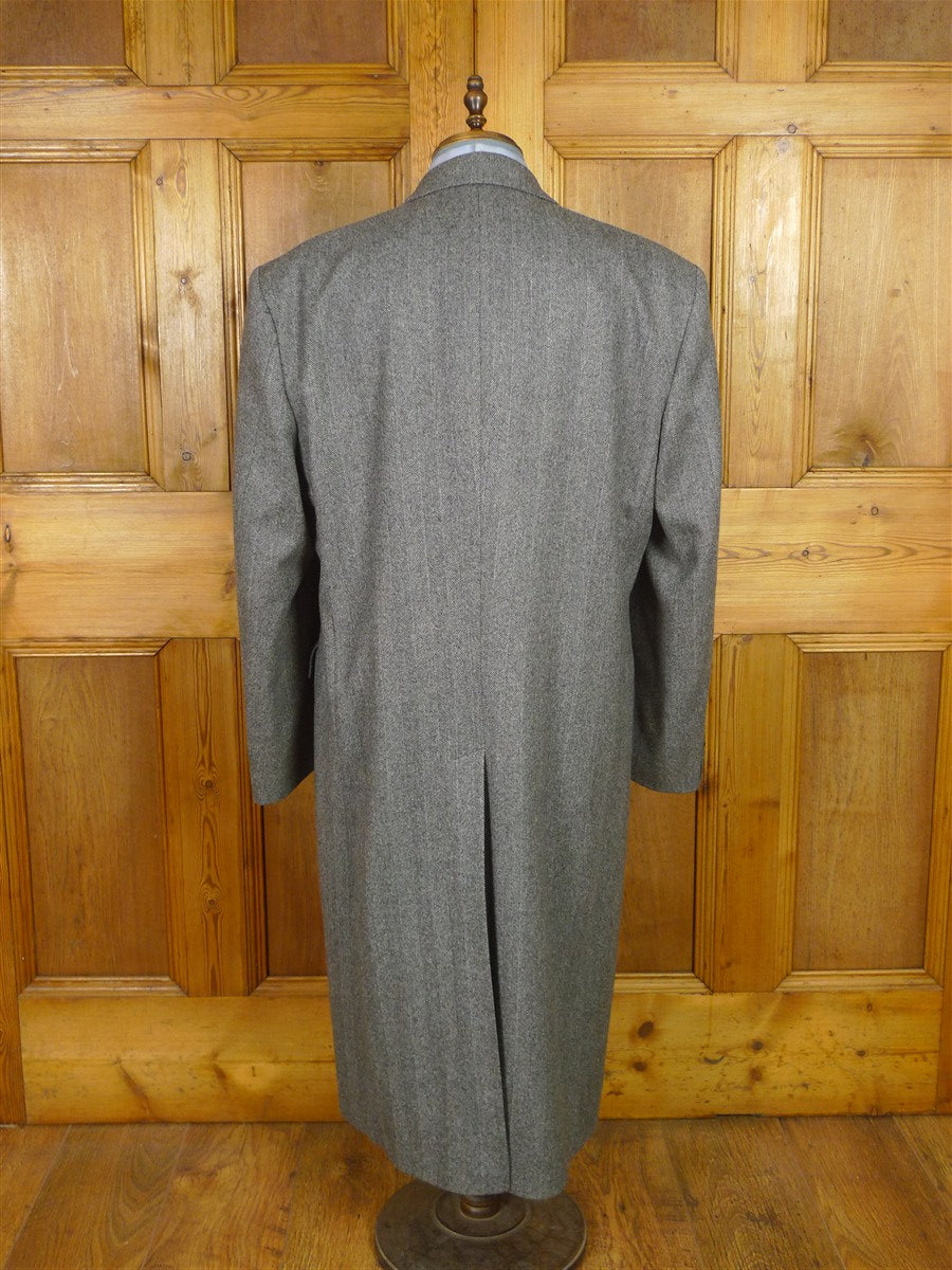 25/1115 superb immaculate vintage simpson of piccadilly grey herringbone d/b wool overcoat 44 long