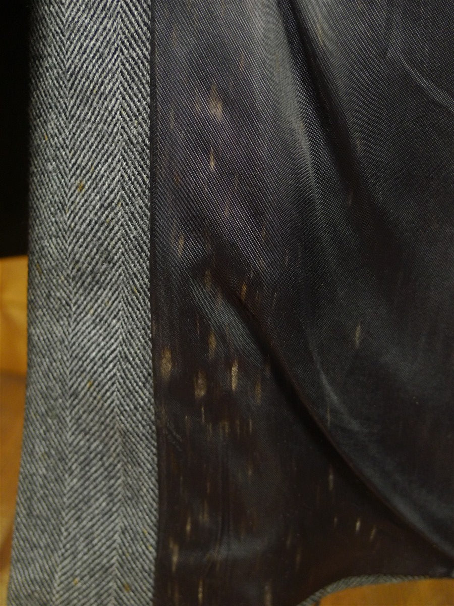 25/1139 superb vintage british grey herringbone wool chesterfield coat overcoat 40-42