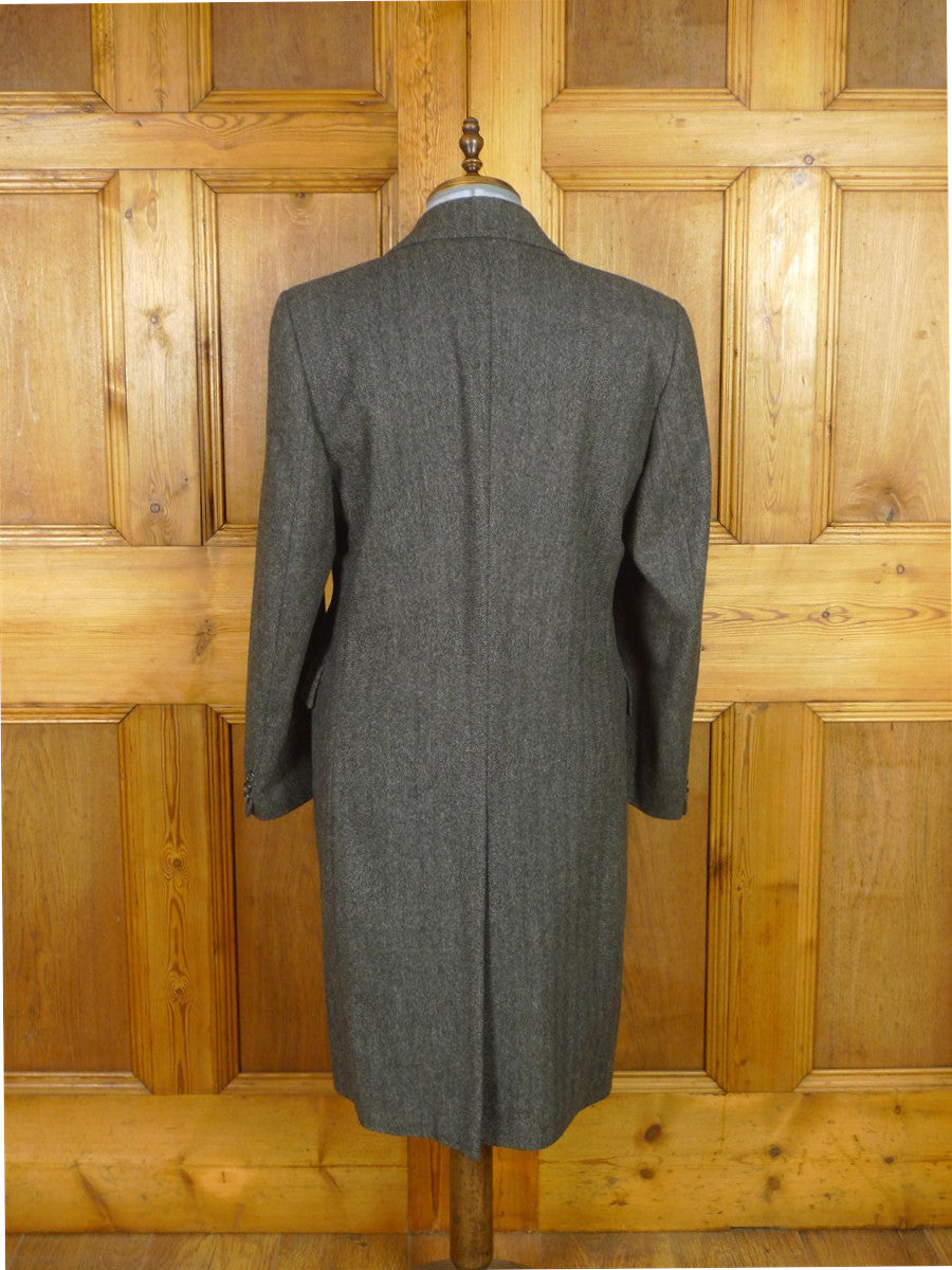 25/1141 near immaculate vintage british grey herringbone chesterfield coat overcoat 38 regular