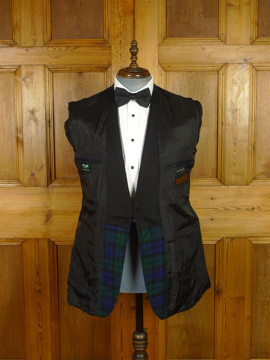 25/1154 wonderful vintage british black watch tartan dinner jacket w/ satin facings 41 regular