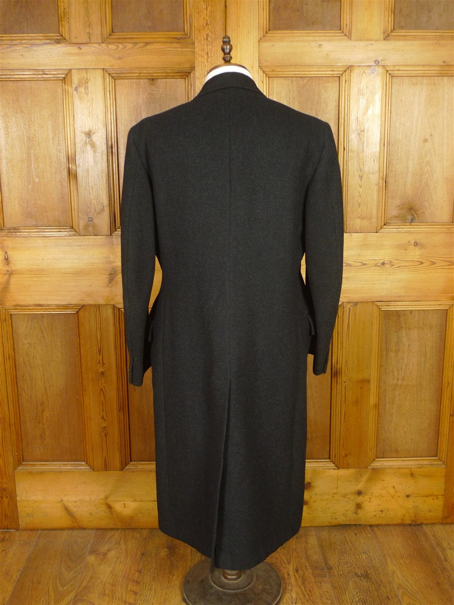 25/1179 genuine 1950s vintage extra-heavyweight full-length d/b charcoal grey herringbone weave d/b king coat overcoat 42 long
