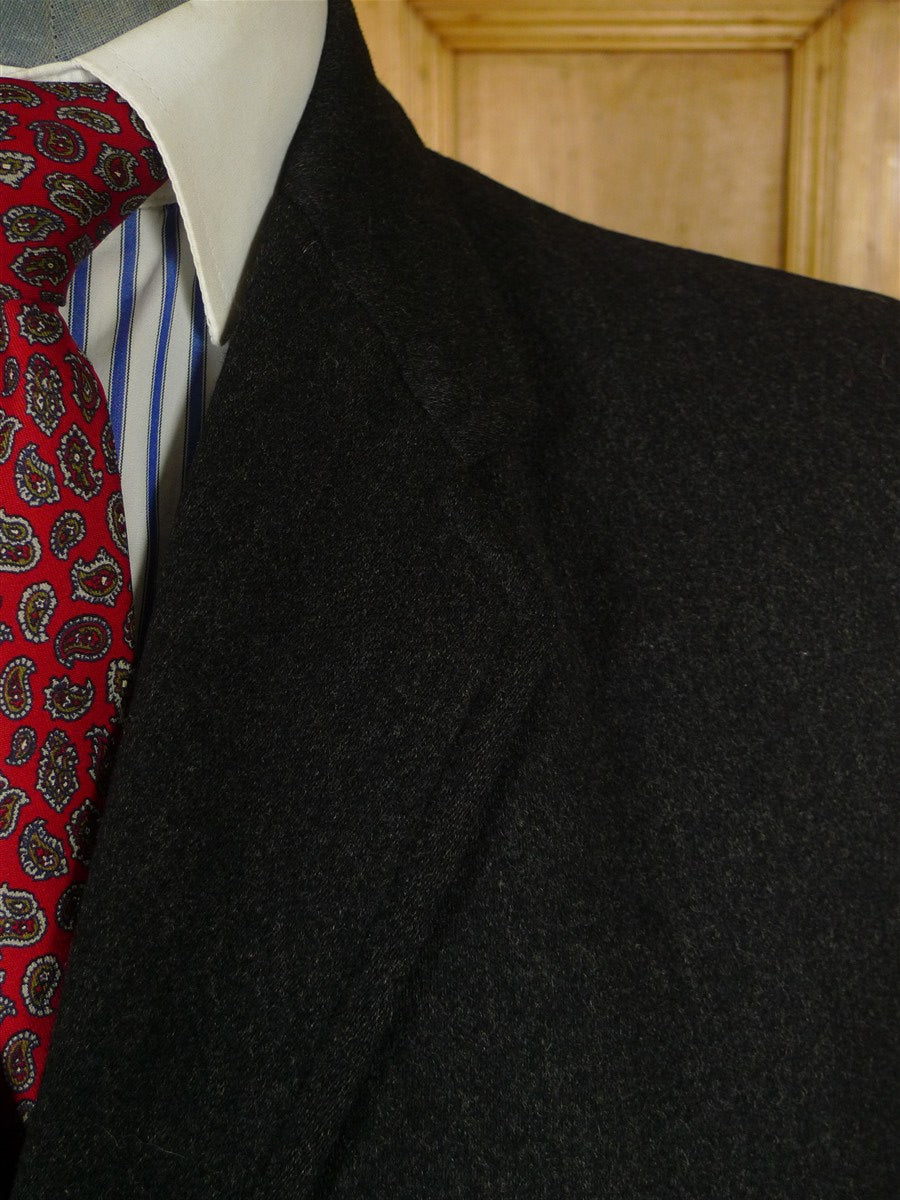 26/0024 fabulous 1940s 1950s vintage west of england worsted twill grey raincoat overcoat w/ gauntlet cuff 38-40