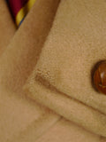 26/0057 stunning vintage daks virgin wool camel coat british warm overcoat w/ leather buttons 38 short