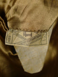 26/0057 stunning vintage daks virgin wool camel coat british warm overcoat w/ leather buttons 38 short