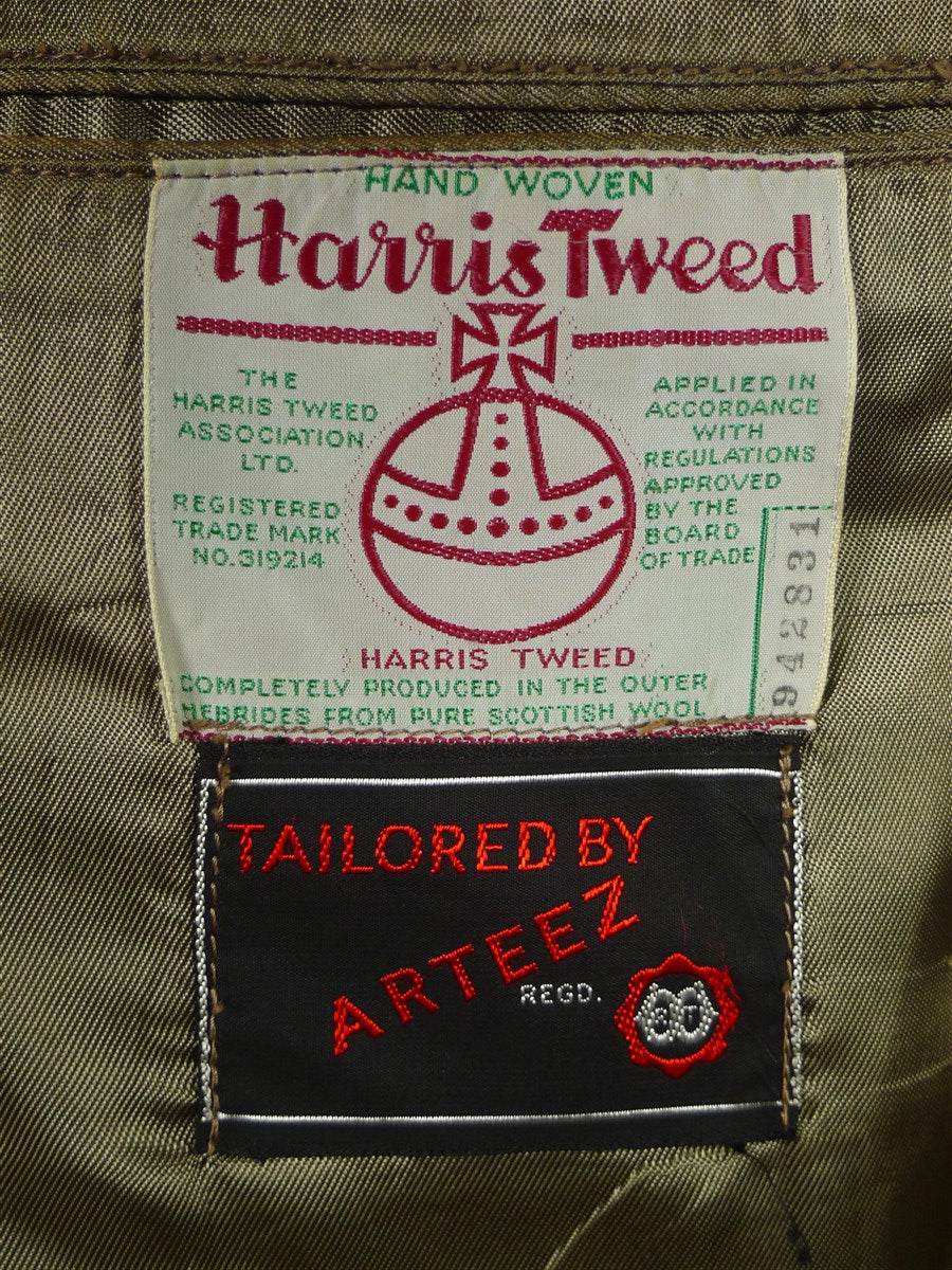 26/0063 wonderful 1950s vintage lovat green harris tweed jacket w/ original leather buttons 40 regular
