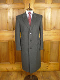 26/0077 immaculate vintage grey crombie wool overcoat 42-43