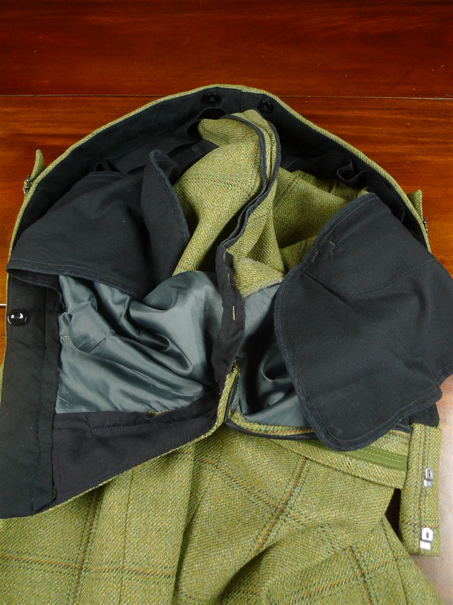 26/0068 nr immaculate stewart christie edinburgh bespoke heavyweight green wp check 3-piece suit  w/ ext trs 45 regular