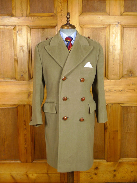 26/0073 extra-heavyweight 1950s vintage british warm overcoat w/ original leather buttons 39 short