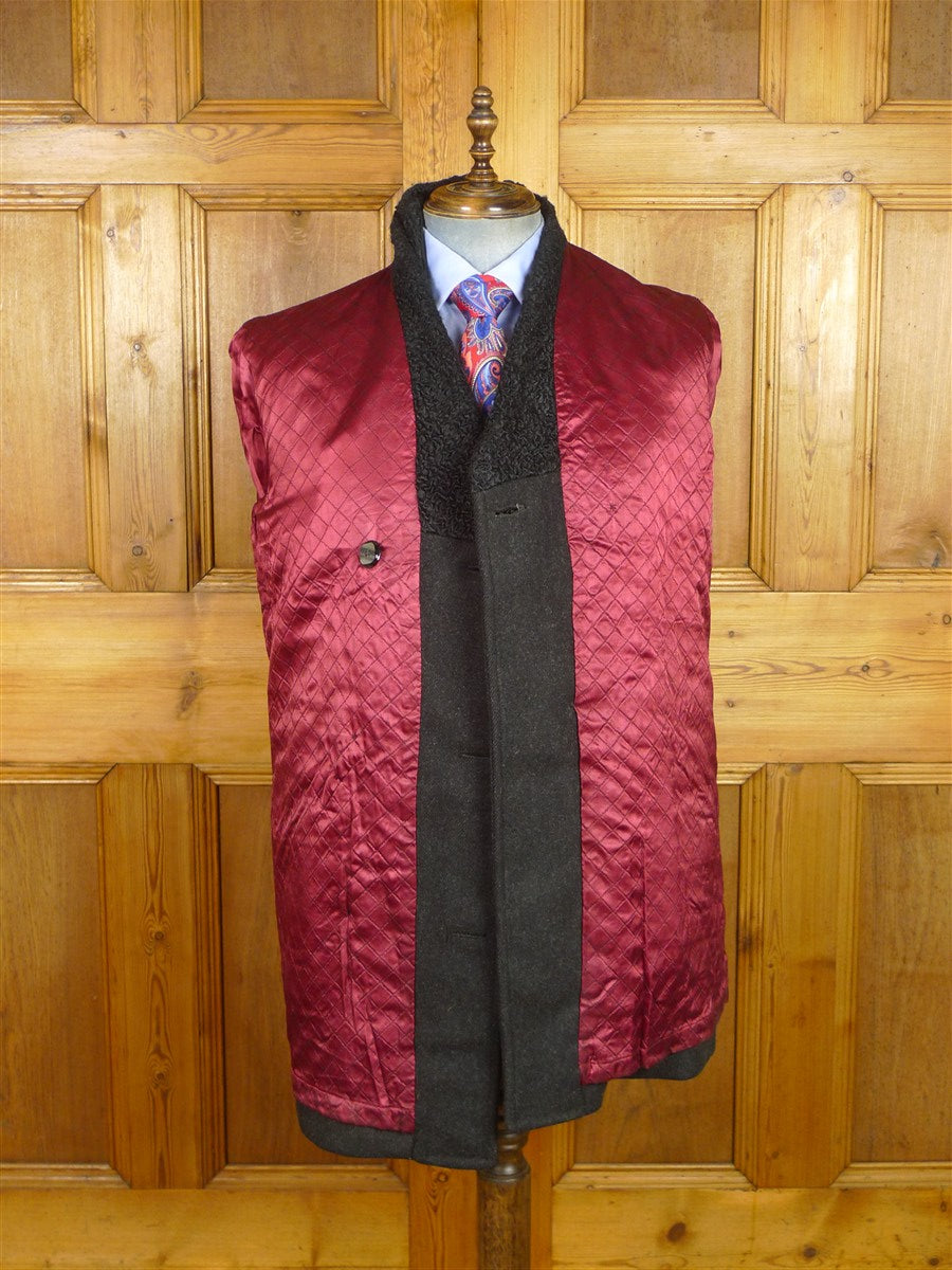 26/0071 immaculate 1960s vintage west of england wool charcoal grey d/b pea coat overcoat w/ astrakhan collar 42
