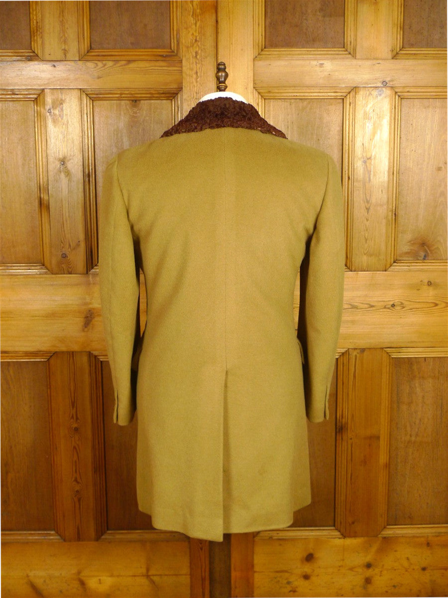 26/0069 fabulous 1960s vintage chester barrie for harrods cashmere camel coat w/ brown astrakhan collar 40