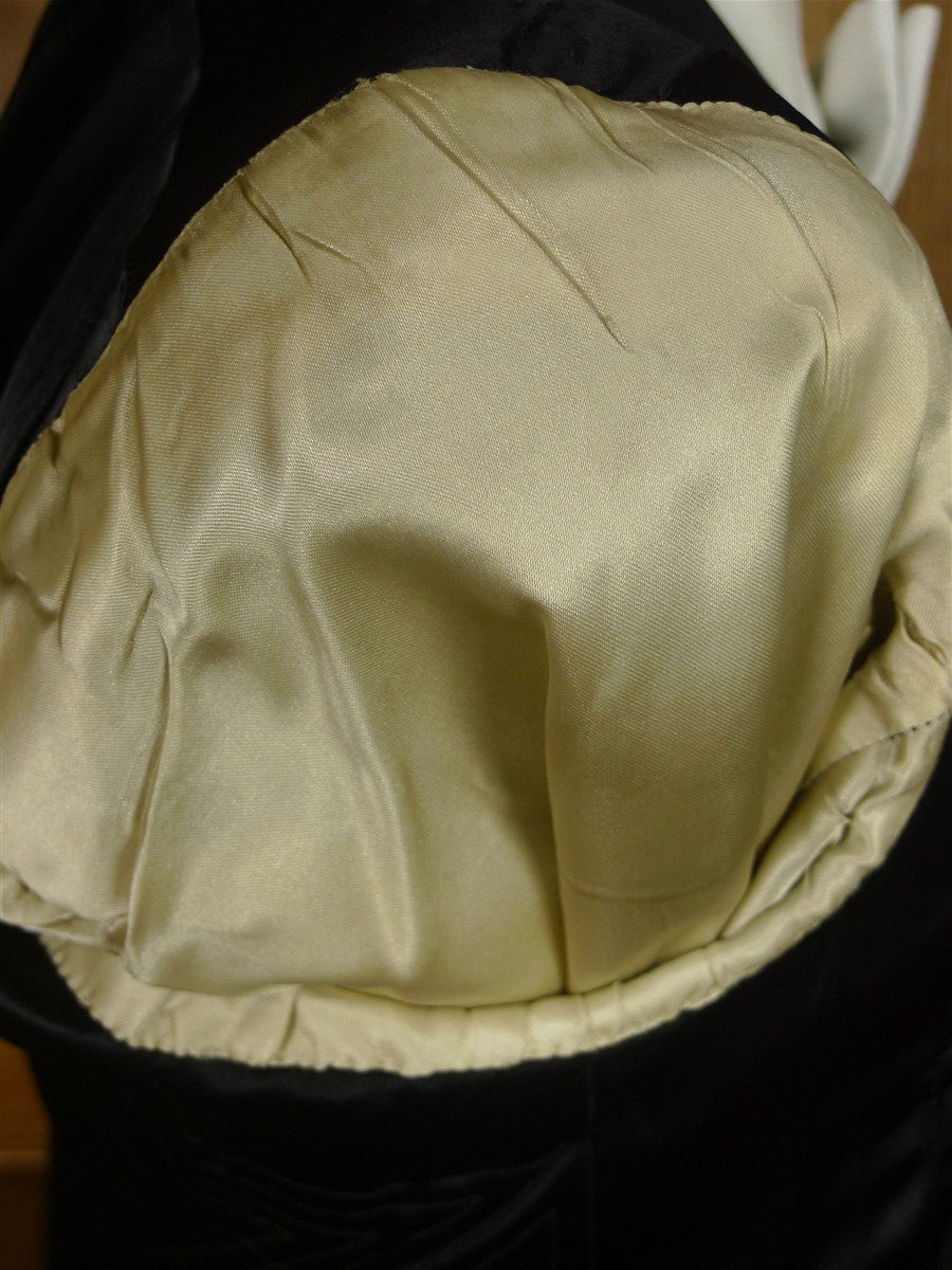 26/0171 genuine 1930s vintage black barathea wool evening tailcoat tails w/ marcella silk facings 32 regular
