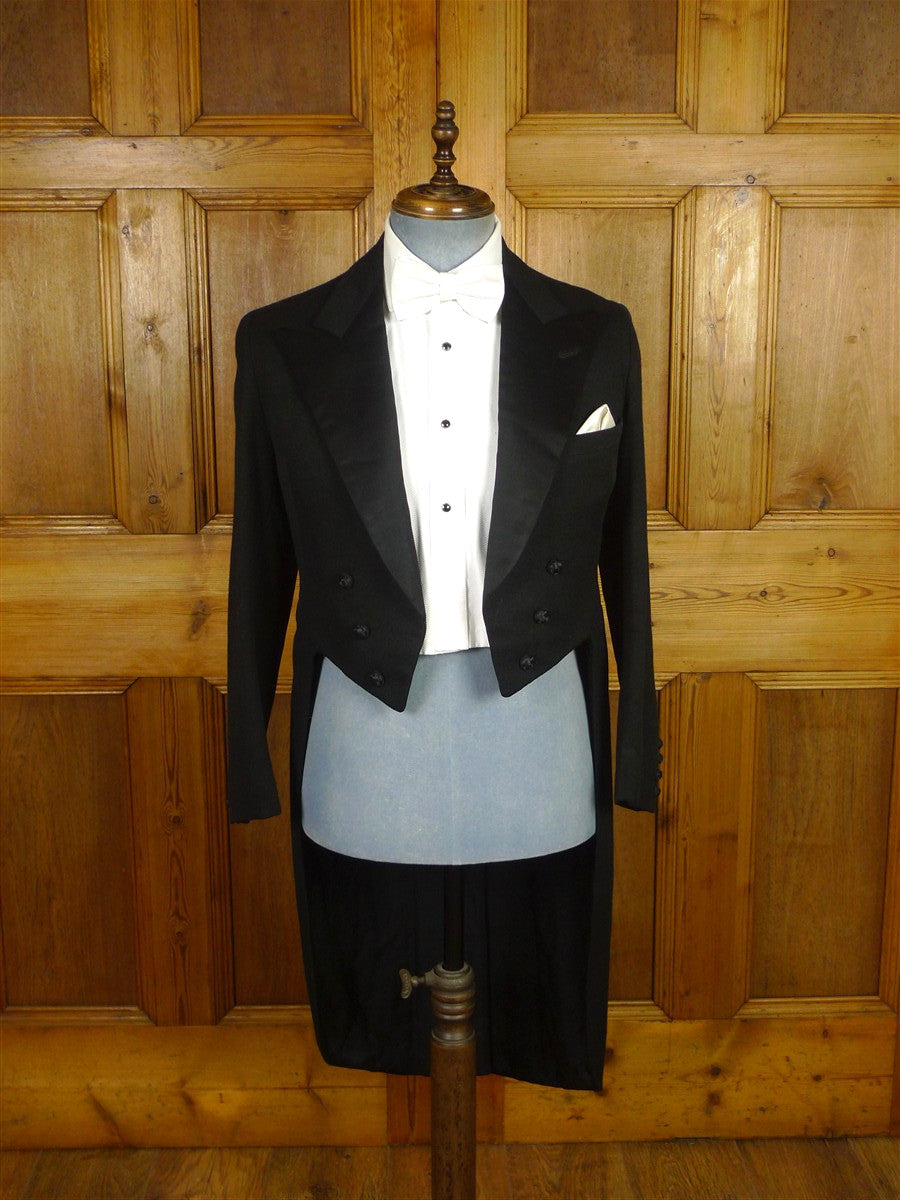 26/0173 genuine 1940s 1950s vintage black evening tailcoat w/ silk satin facings 37 regular to long