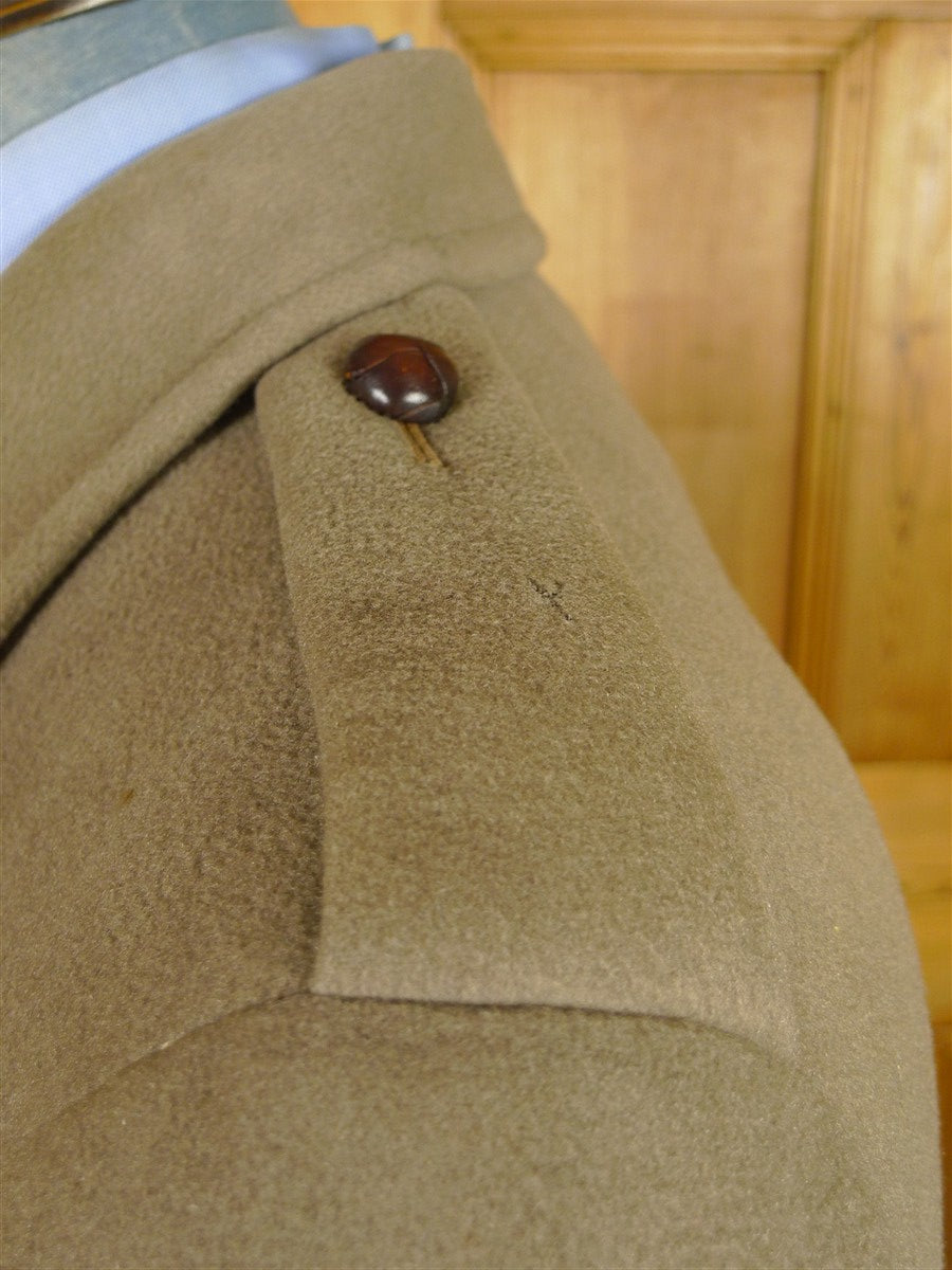 26/0176 vintage 1950s 1960s gieves savile row extra-heavyweight british warm overcoat coat w/ original leather buttons 39