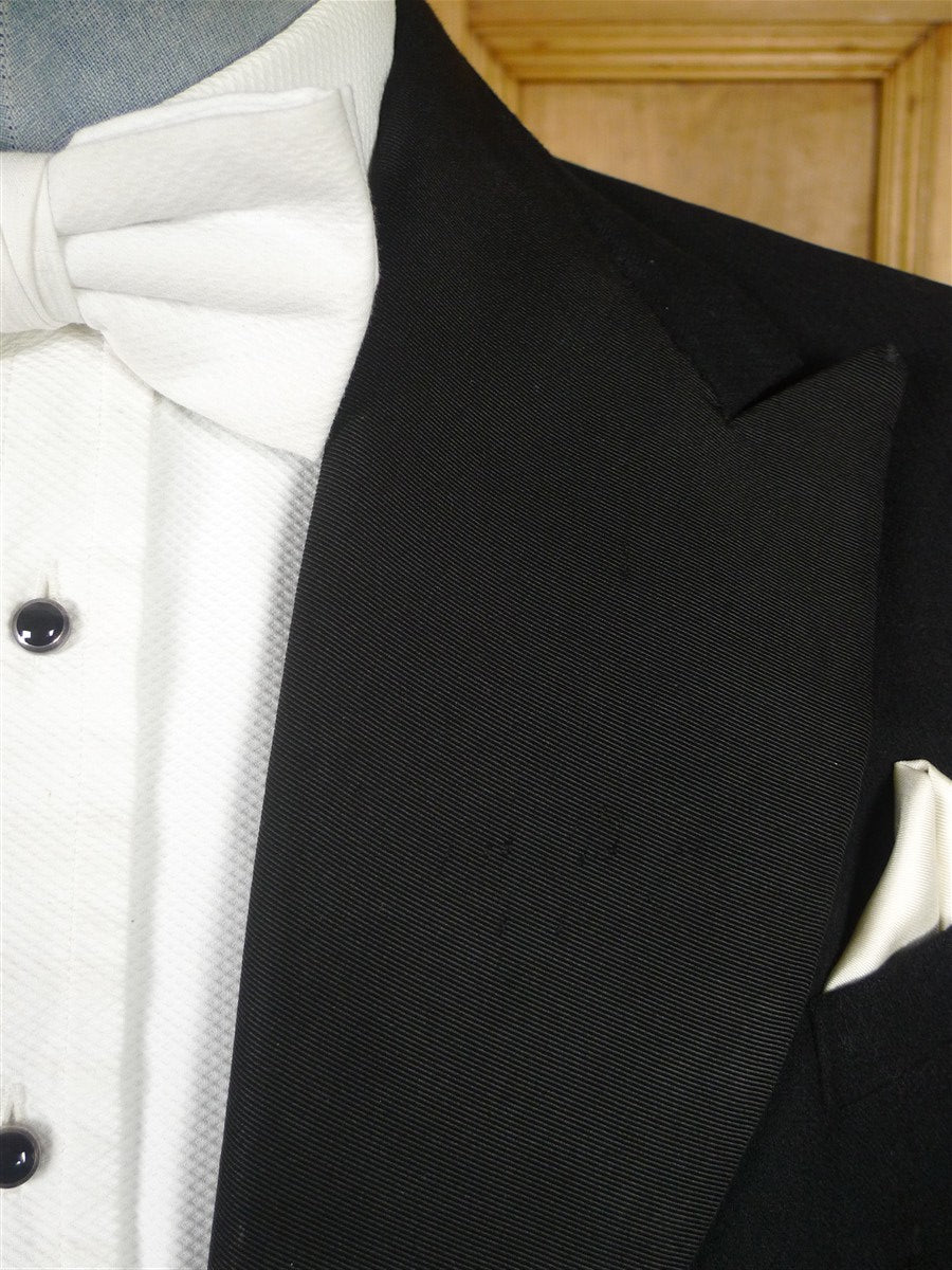 26/0210 genuine 1950s vintage british black wool evening tailcoat w/ grosgrain silk facings 39-40 regular