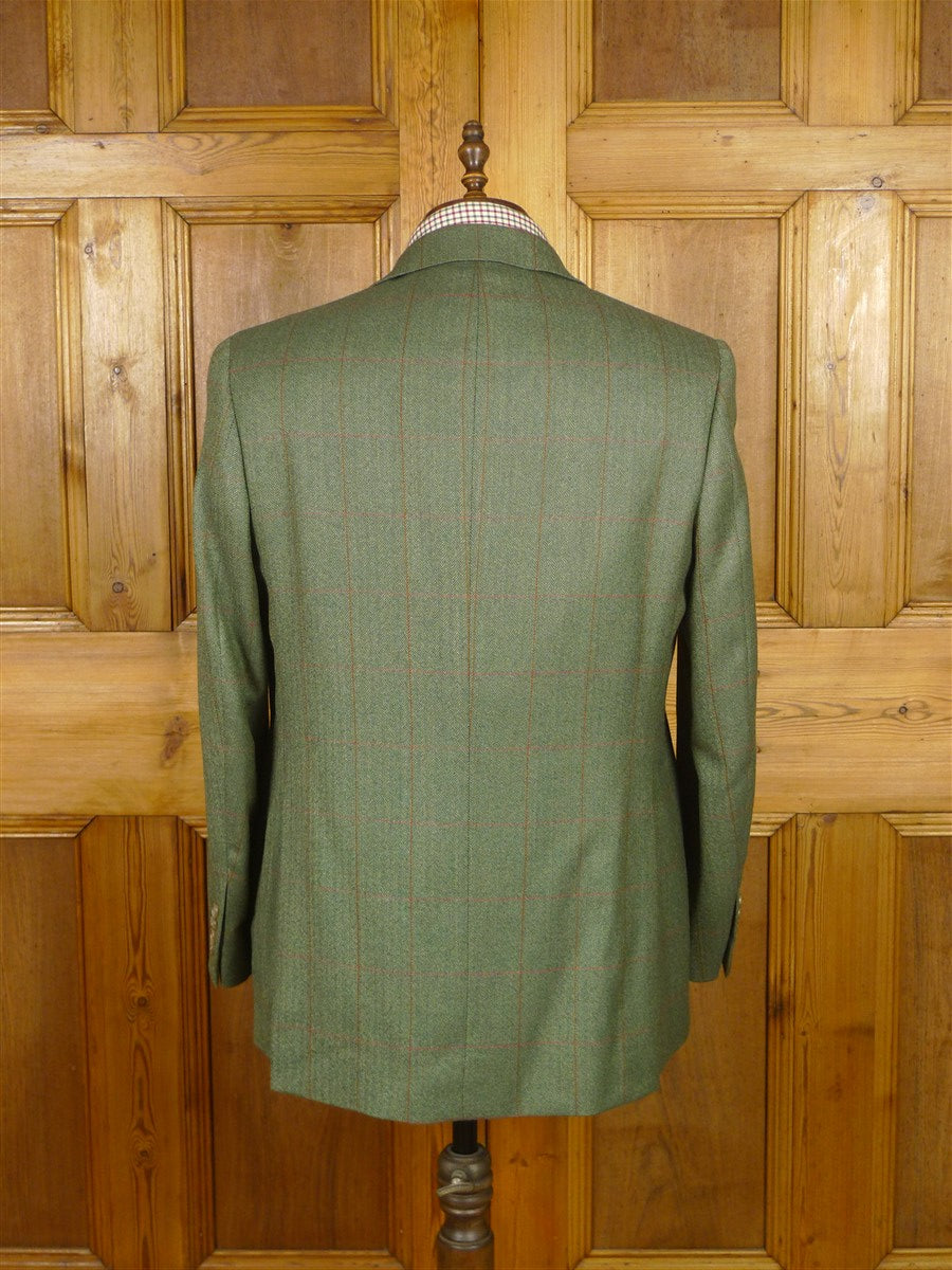 26/0204 immaculate 2012 bespoke tailored green / red wp check tweed sports jacket 44 short to regular