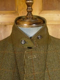 26/0224 superb vintage heavyweight harry hall tweed hacking jacket w/ ghillie collar & poacher pocket 43 long