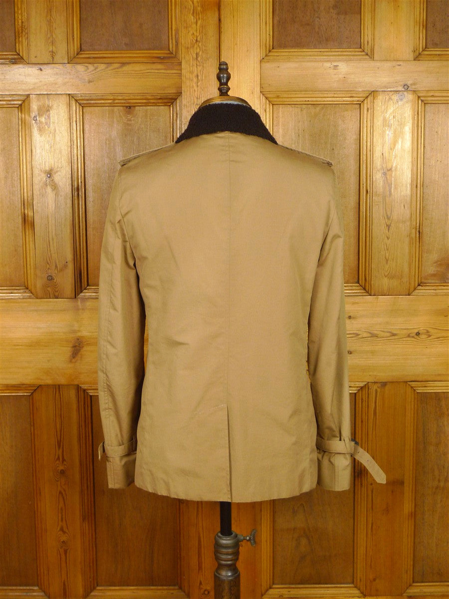 26/0230 nearly new aquascutum tan brown d/b lightweight pea coat raincoat w/ faux fur collar 38