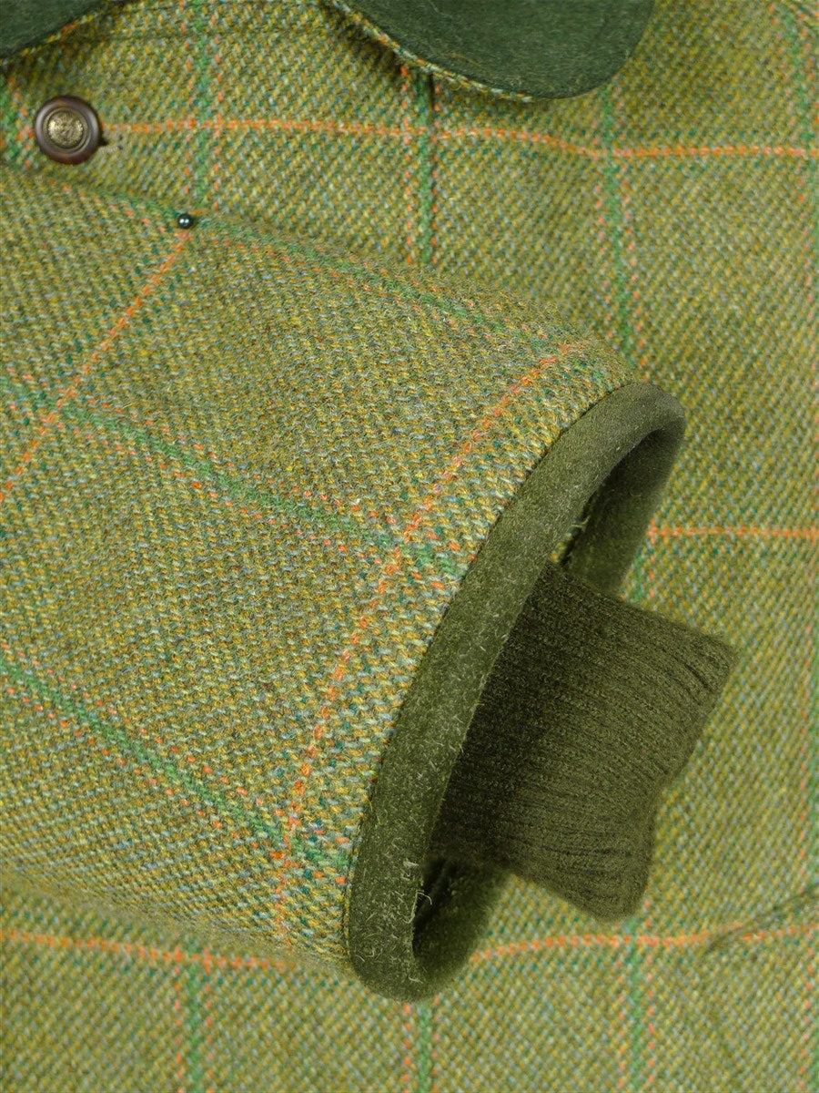 26/0235 immaculate extra-heavyweight isaac walton's custom grade green wp check shooting field coat 44