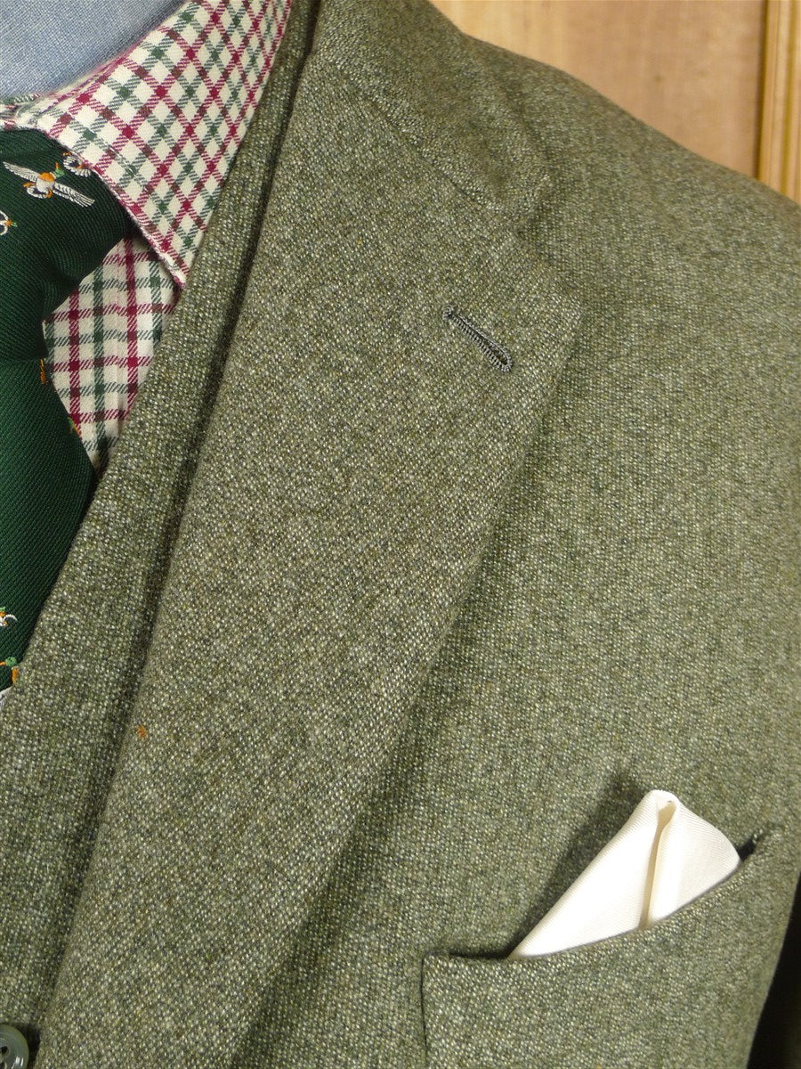 26/0234 superb extra-heavyweight bespoke green twill tweed 3-piece country suit w/ ghillie collar 42 short