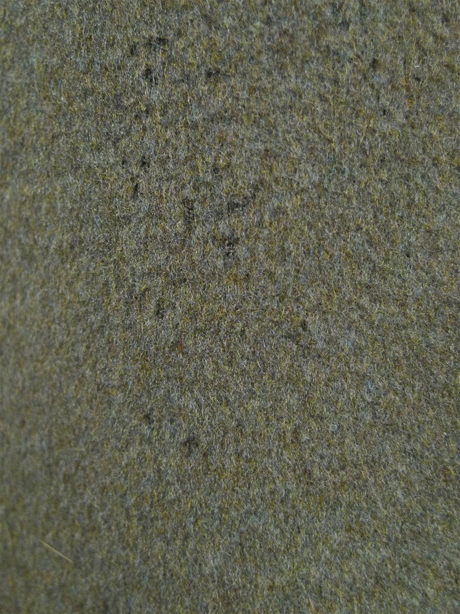 26/0298 superb vintage wells of mayfair savile row heavyweight lovat green melton wool overcoat w/ horn buttons 40