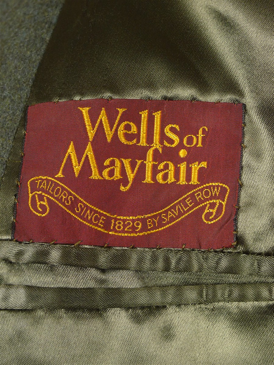 26/0298 superb vintage wells of mayfair savile row heavyweight lovat green melton wool overcoat w/ horn buttons 40