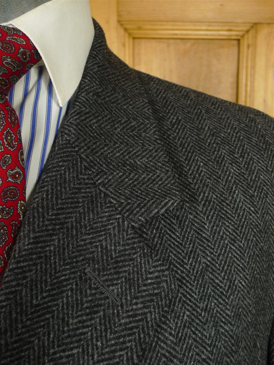 26/0305 crombie charcoal grey herringbone full-length fly-front coat overcoat 44-46 regular