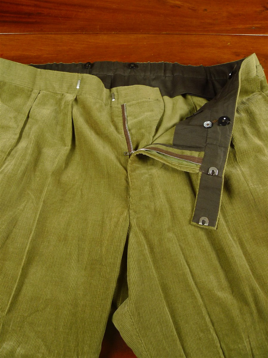 26/0352 immaculate fedro gaudenzi savile row bespoke khaki green / brown corduroy trouser 46 short