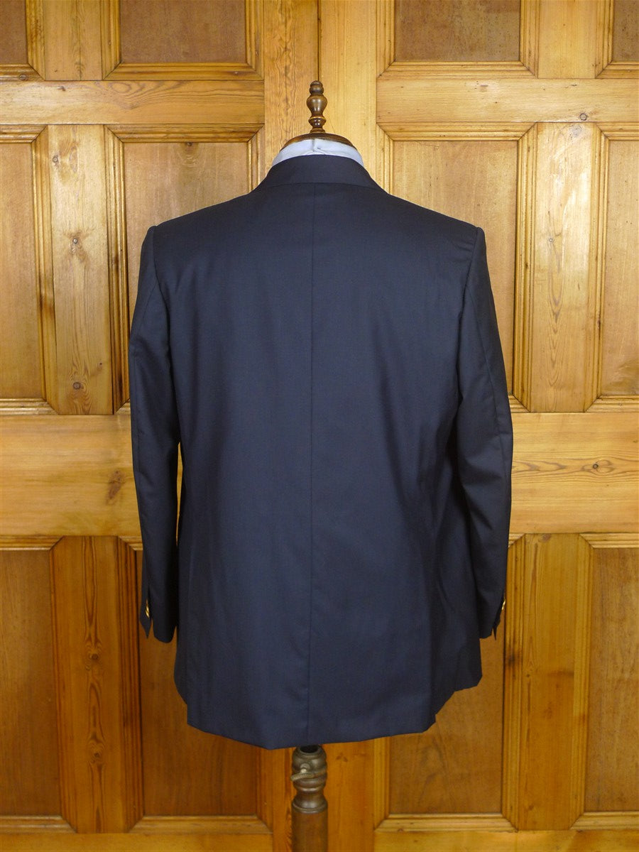 26/0347 immaculate gio genco mayfair italian bespoke super 150s & silk navy blue 3-piece suit 44 short