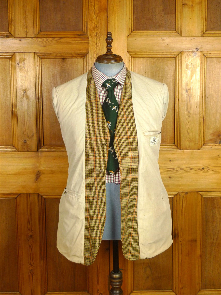 26/0425 wonderful vintage harry hall tweed gun check tweed hacking jacket w/ poacher pocket 39-40 regular