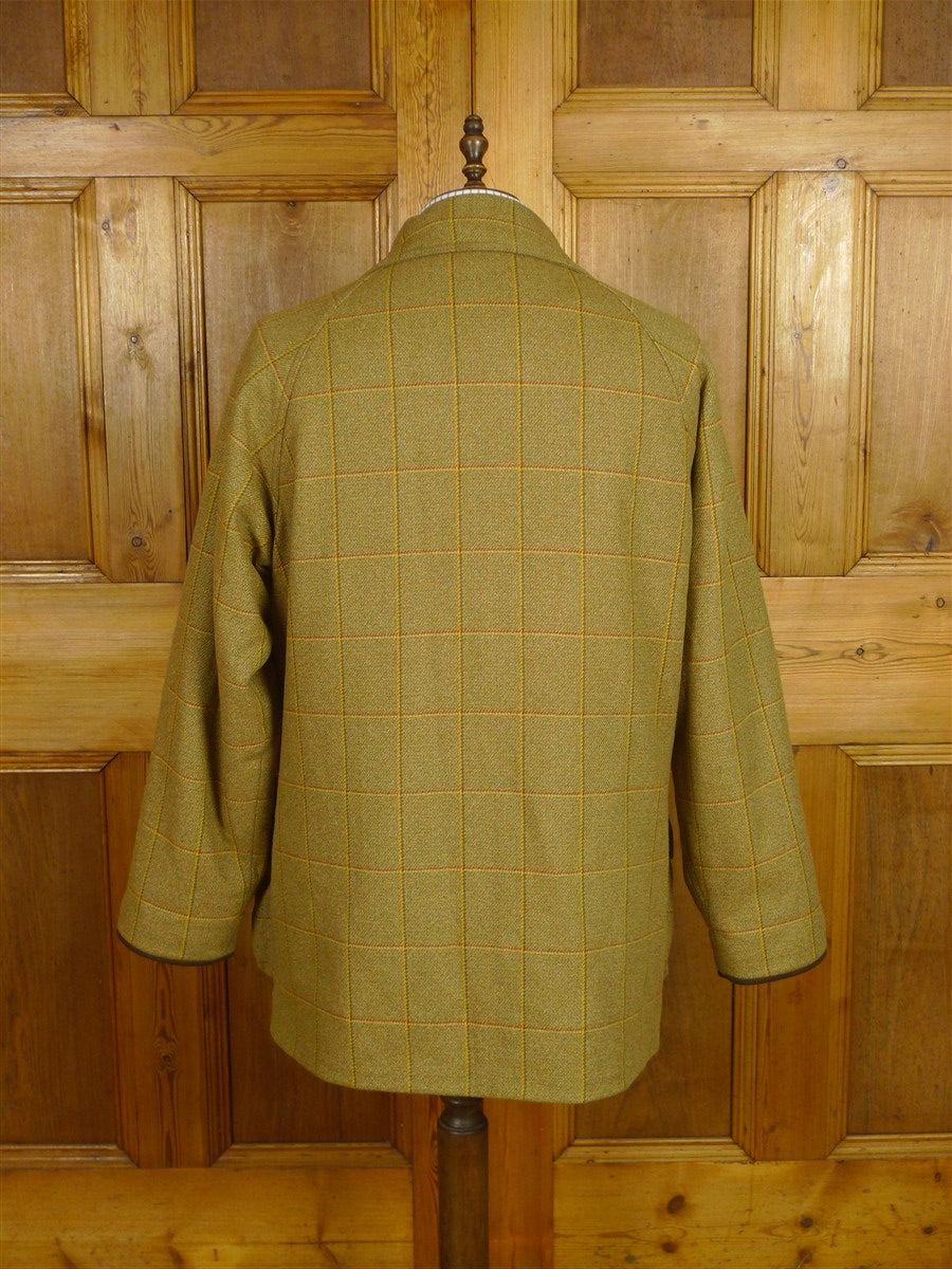 26/0467 immaculate stewart christie edinbirgh khaki wp check tweed shooting coat jacket 44-46