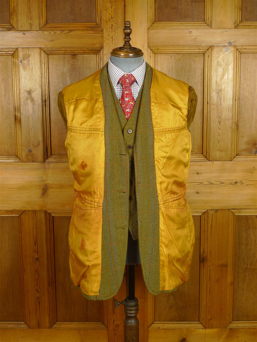 26/0483 vintage british heavyweight wp check tweed hacking jacket w/ ghillie collar & matching waistcoat 40 regular