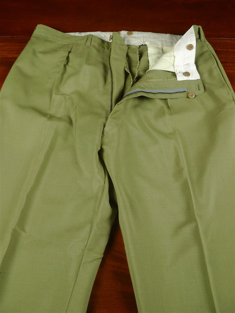 26/0520 beautiful 1960s madrid vintage khaki green 3/3 d/b mohair suit 44 regular