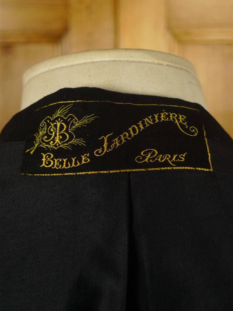 26/0537 wonderful antique paris tailored black wool d/b frock coat w/ beautiful detailing 35 regular