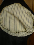 26/0538 genuine antique black wool d/b frock coat w/ beautiful detailing 42 short