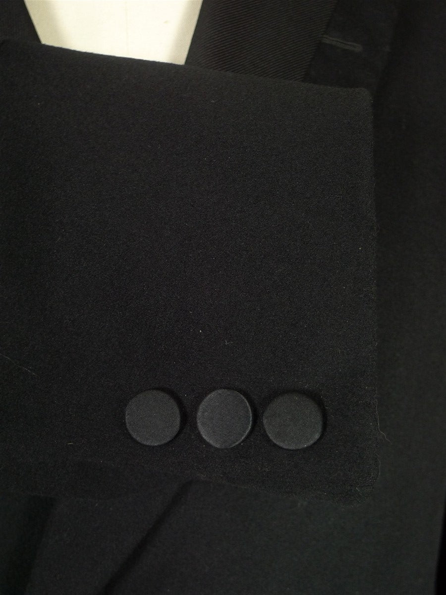 26/0540 genuine antique black wool d/b frock coat w/ beautiful detailing 36 short