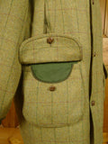 26/0564 immaculate p&j haggart of aberfeldy green wp check tweed shooting jacket field coat w/ all-weather membrane 50-52