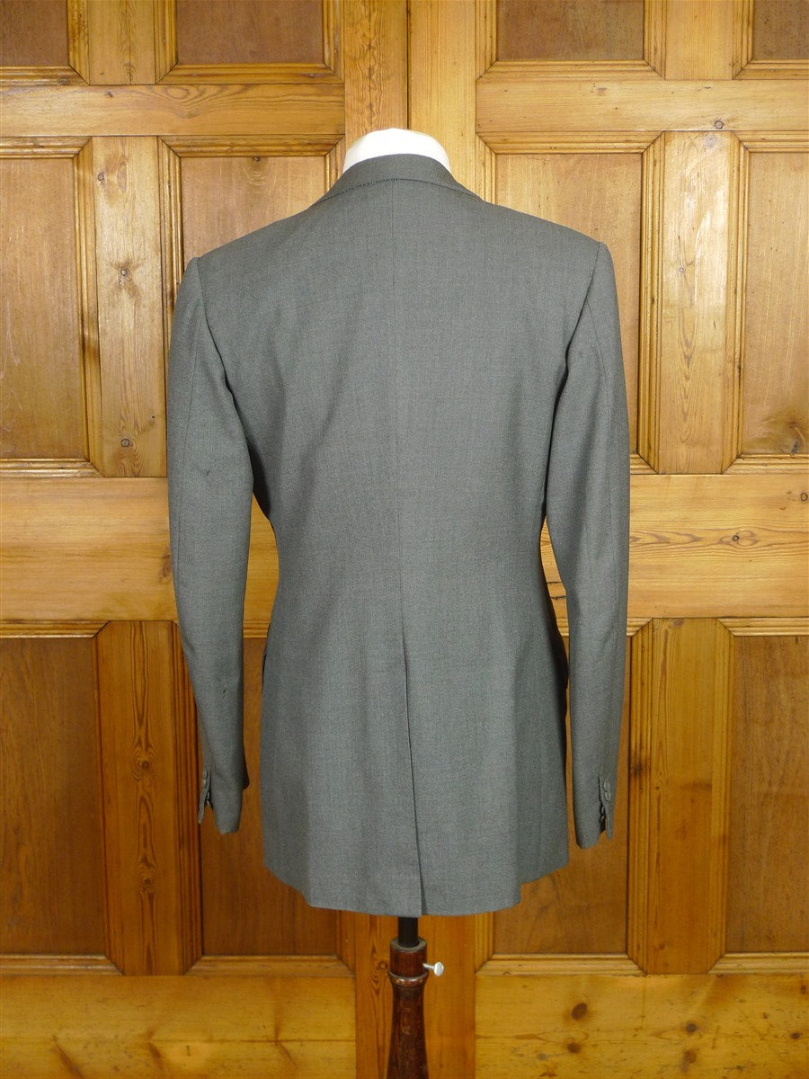 26/0579 vintage 1986 dege & sons savile row bespoke grey worsted flannel 3-piece suit 38 regular