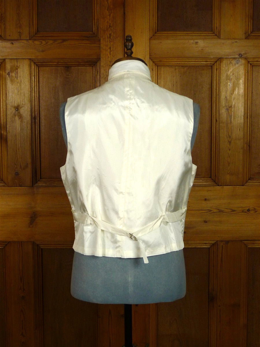 26/0590 vintage ivory white marcella front white-tie evening waistcoat 41