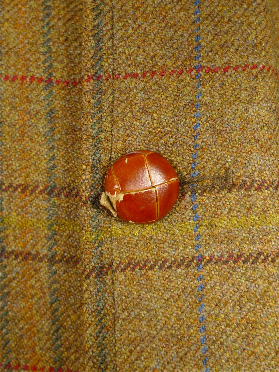 26/0606 near immaculate vintage daks (made by invertere) brown graph check tweed raglan sleeve shooting field coat w/ ghillie collar 44
