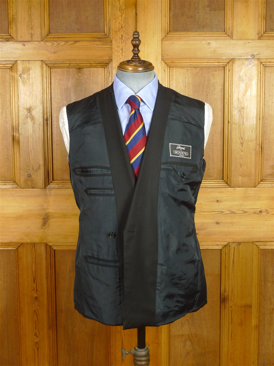 26/0594 vintage brioni black d/b wool blazer w/ embroidered linings 39 short