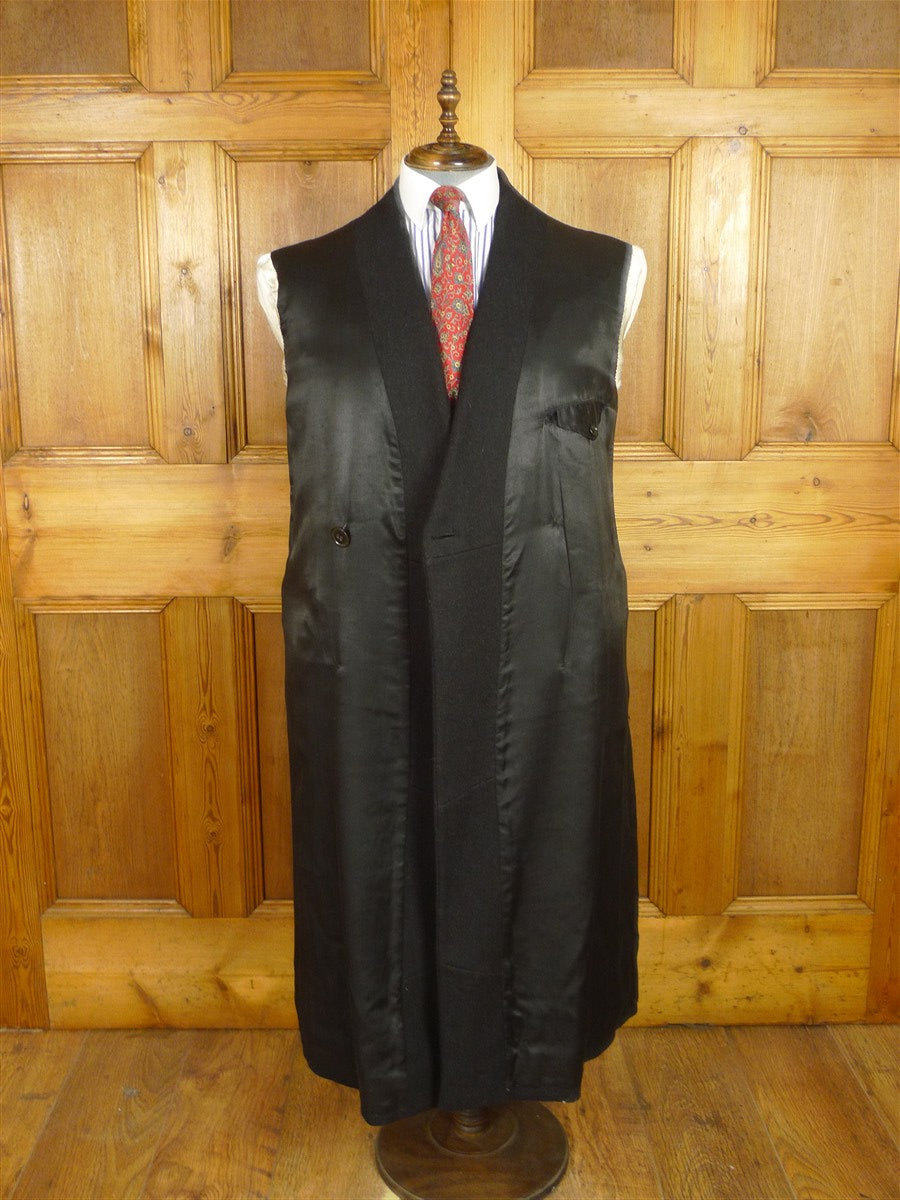 26/0609 fabulous genuine 1940s vintage extra-heavy charcoal grey full-length d/b wool 'king coat' overcoat 40