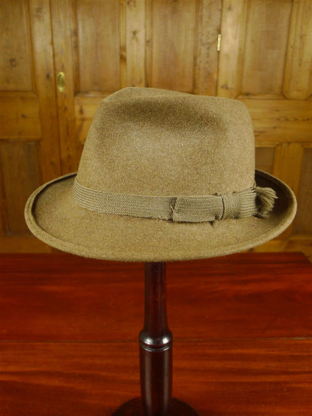 26/0615 immaculate vintage herbert johnson khaki loden wool felt trilby hat w/ fabric band 58 cms